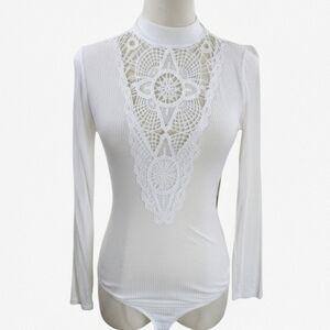 NWT Charlotte Russe Women's Size Small Elegant White Lace Bodysuit
